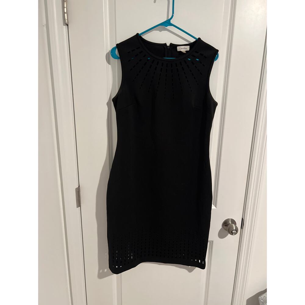 Calvin Klein Black Laser-Cut Sheath Midi Dress – Size 12